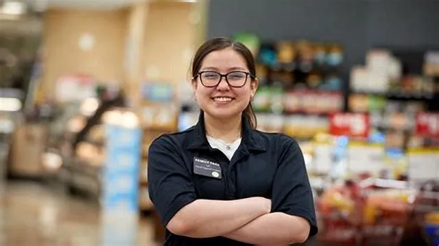Store Associate job opening at Defense Commissary Agency