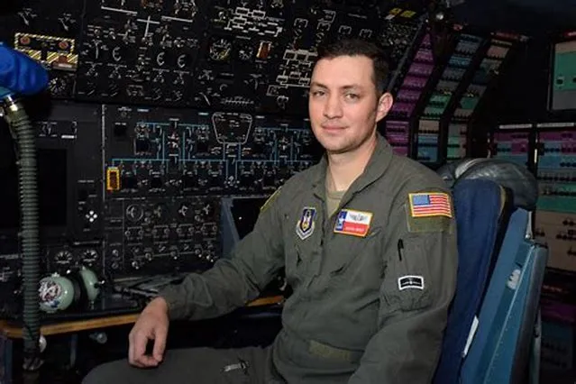 Flight Engineer (Instructor) job opening at Army National Guard Units