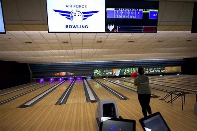 RECREATION AIDE - BOWLING