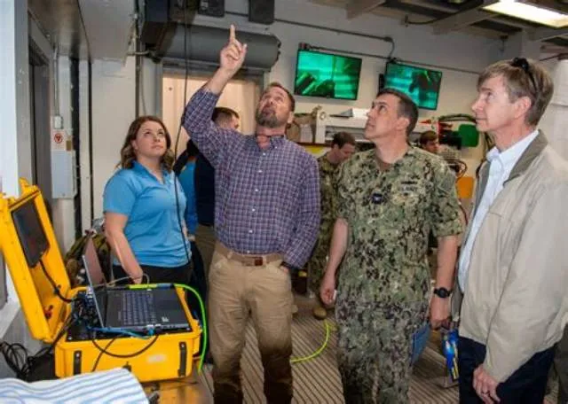Distinguished Scientist/Engineer For Navy Threat Engineering (Sstm) job opening at Naval Sea Systems Command