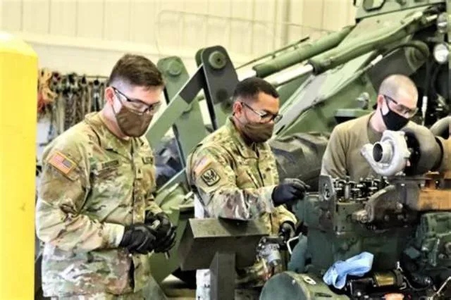 Heavy Mobile Equipment Repairer Leader job opening at U.S. Army Reserve Command