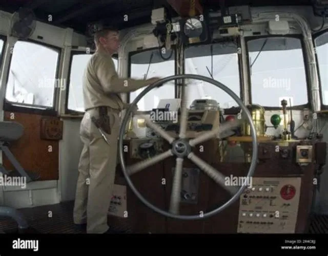 Mate Tug Class I job opening at U.S. Army Corps Of Engineers