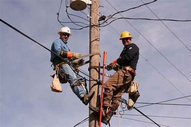 High Voltage Electrician (Lineman) Journeyman job opening at Western Area Power Administration