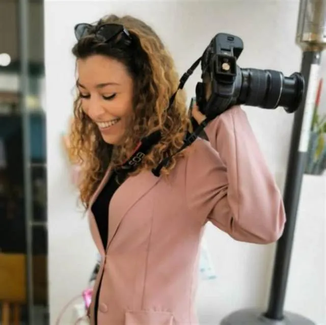 Photographer #504 job opening at Senate