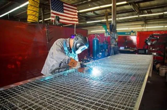 Composite/Plastic Fabricator job opening at Headquarters, Air Force Reserve Command